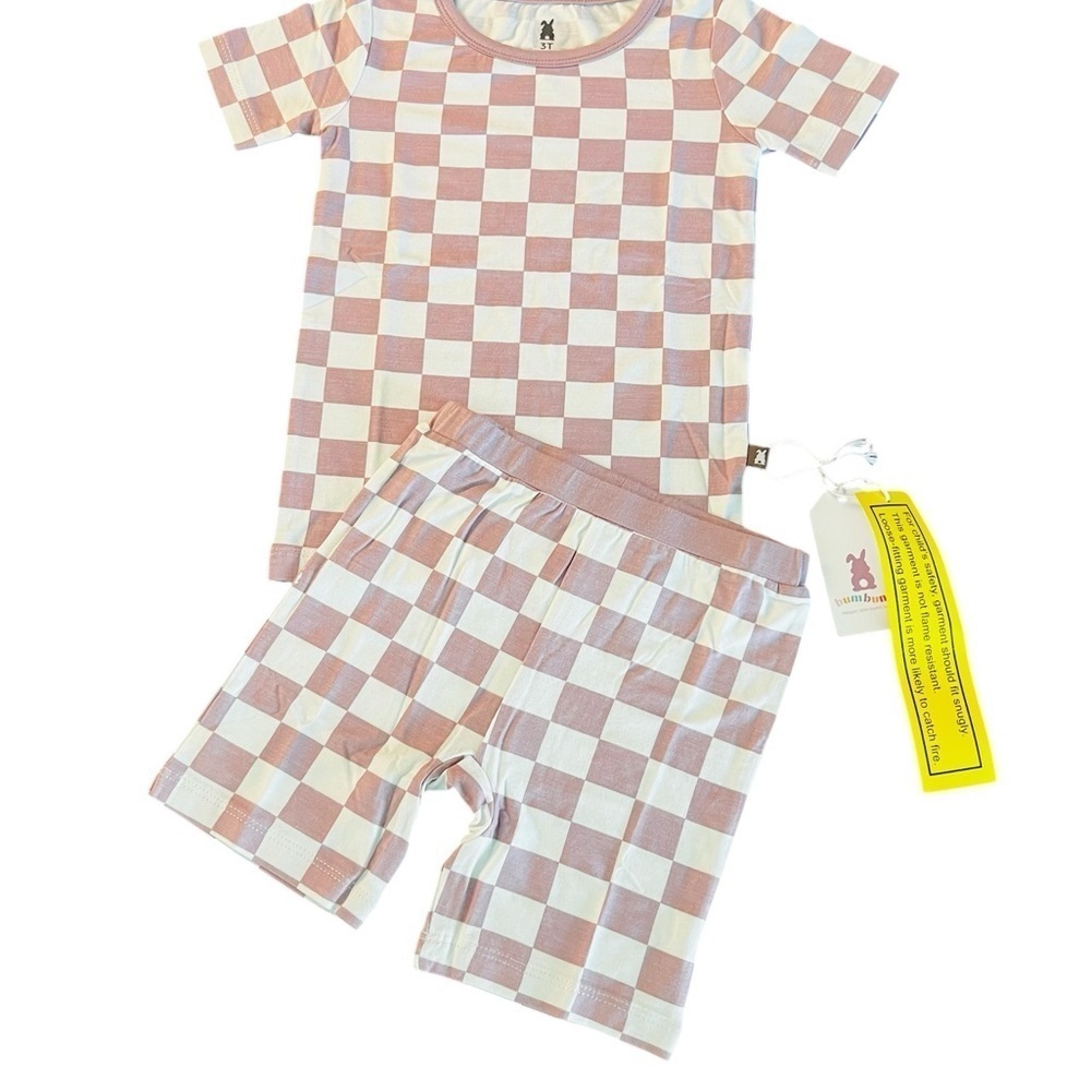 BUMBUNNY Girls Checkered Pajama Set - Lavender and White Size 3T NWT